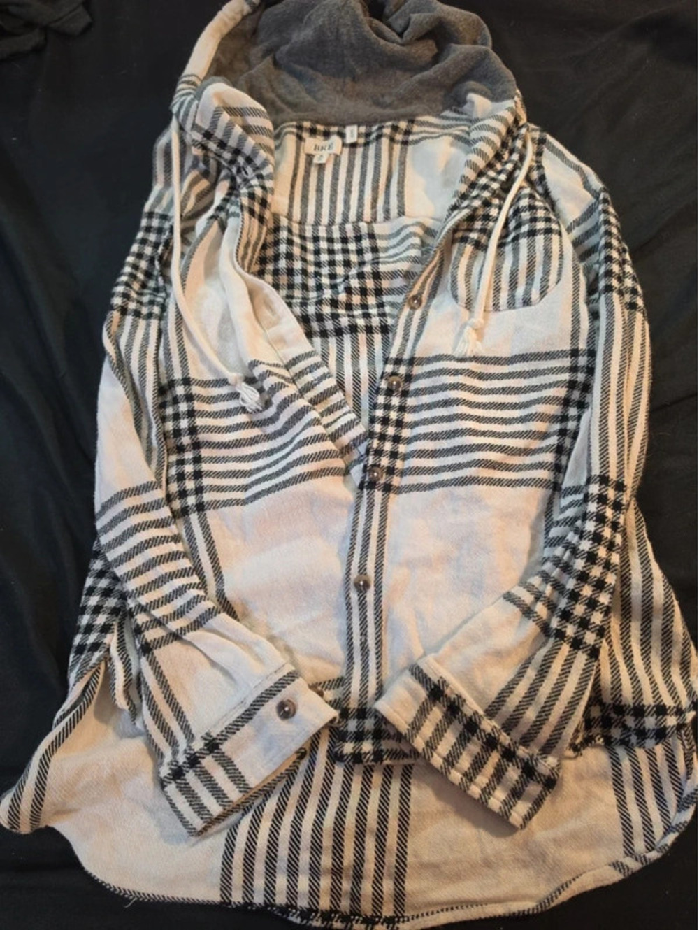 Lightweight long sleeve